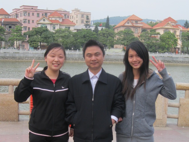 模具女生 模具女生