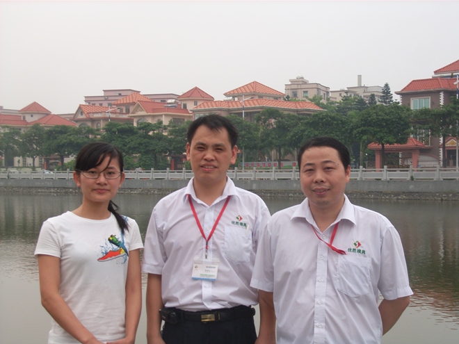 模具女生 模具女生